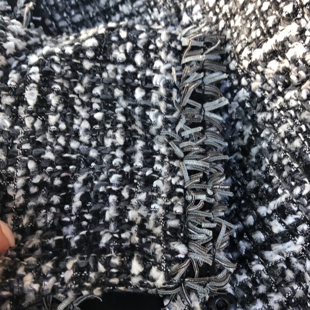 Saks jacket - Picture 6 of 6